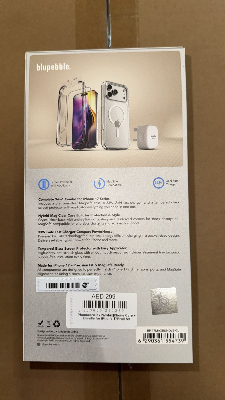 حزمة Blupebble لهاتف iPhone 17 Pro Max (محول USB-C بقوة 30 واط + واقي شاشة زجاجي + غطاء شفاف)
